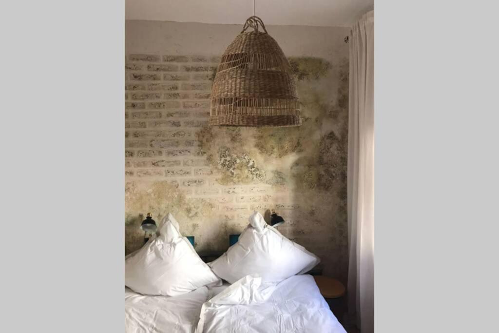 Wunderschoene Wohnung Mit Blick Auf Die Weinberge Neustadt an der Weinstraße 外观 照片